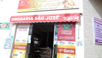 Drogaria São José - 39707-000 - Numero 100 - Centro