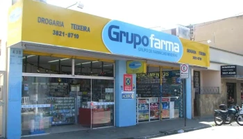Drogaria Teixeira Loja 2 - Cmte. Soares Júnior 435, Lavras - Mg - Lavras