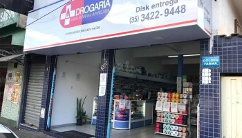 Drogaria Tres Coracoes - - São João