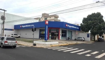 Farmácia Pague Menos - - Santa Mônica