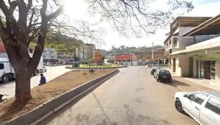 Drogaria A Mais Popular -  Tudo - Manhumirim