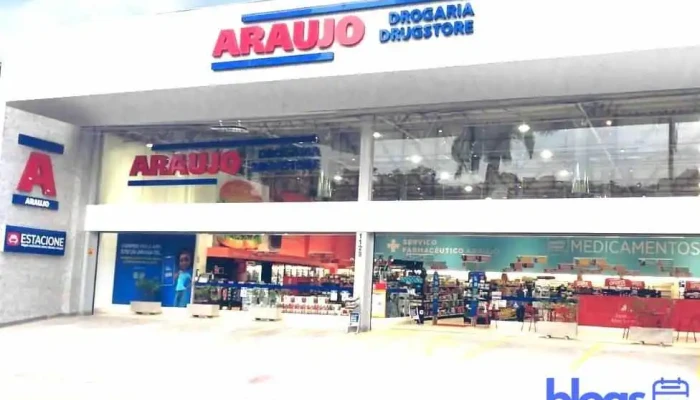 Drogaria Araujo - - Centro