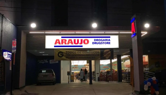 Drogaria Araujo -  Tudo - Lavras