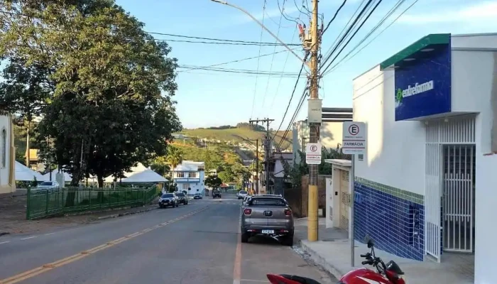 Drogaria Entrefarma -  Tudo - São Roque De Minas