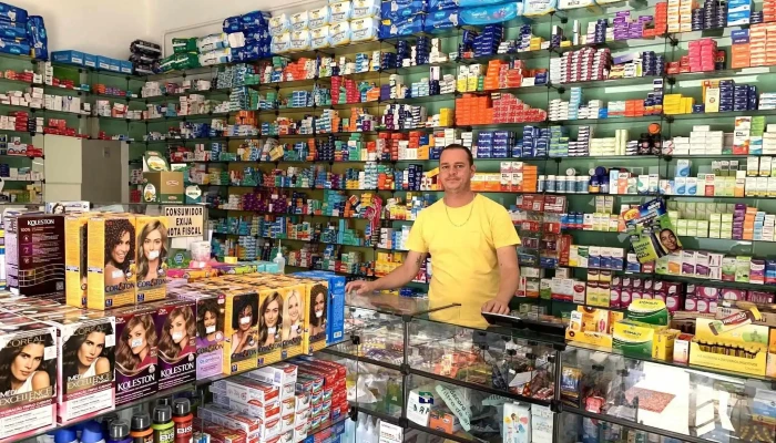 Drogaria Jaraguá - 157 - Centro