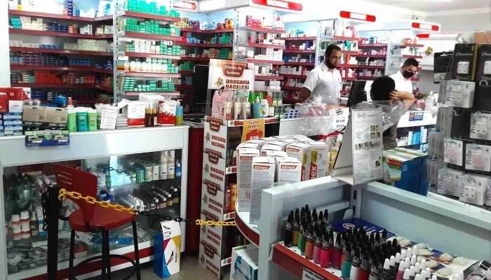 Drogaria Nacional (Disk Remedio: Entrega de Medicamentos para Unaí e Região) - Praça São Cristóvão