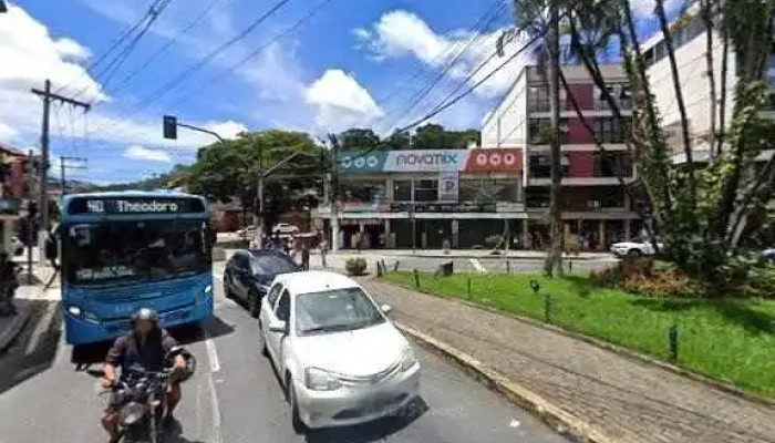 Drogaria Sucesso -  Street View E 360deg - Nova Friburgo