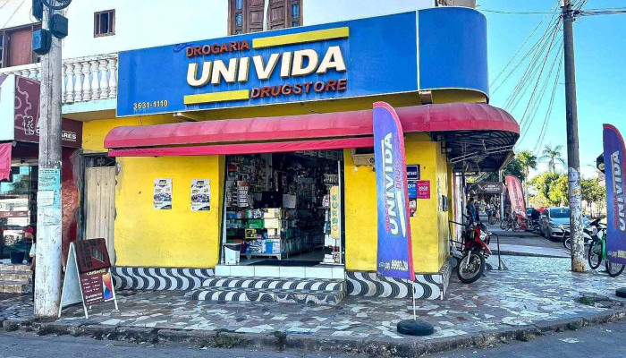 Drogaria Univida Drugstore - Grupo Multifarma Em São Francisco Mg - 687 - Centro