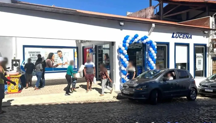 Drogarias Lucena - 80 - Centro