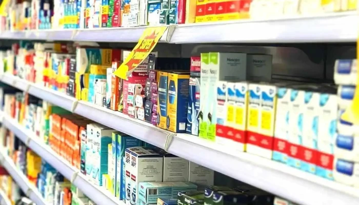 Farmacia E Drogaria Drogamais Minas Do Proprietario - Araguari