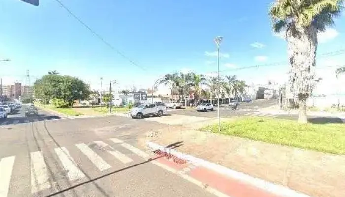 Farmacia E Drogaria Drogamais Minas Street View E 360deg - Araguari