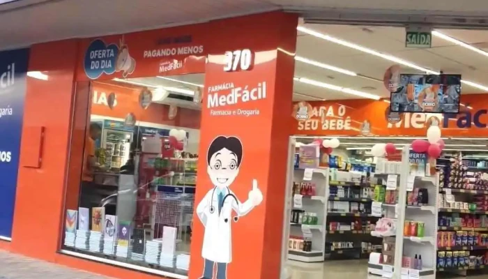 Farmacia Medfacil Principal - - Centro