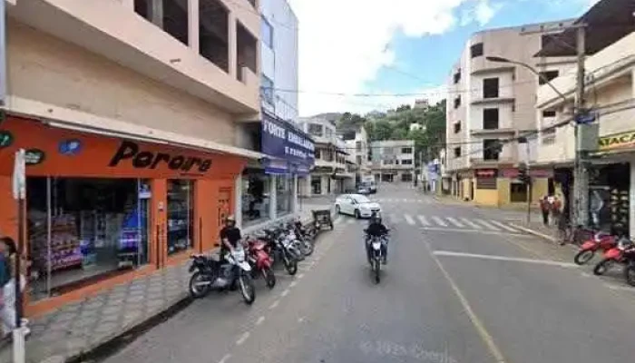 Farmacias Droga Minas Street View E 360deg - Mantena