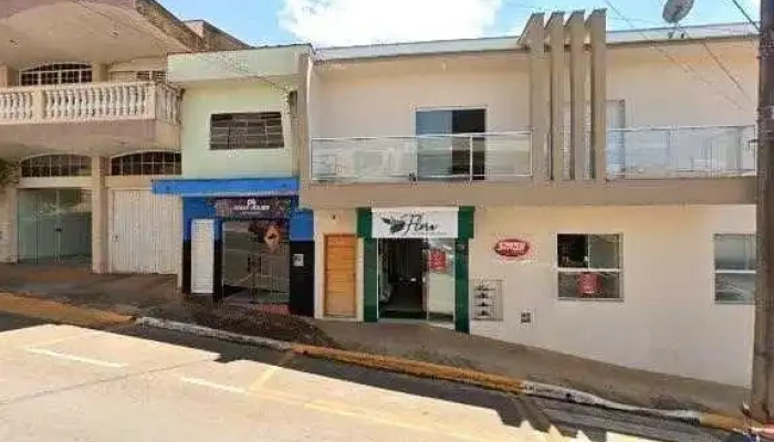 Flora Farmacia De Manipulacao De Formulas Tudo - Juruaia