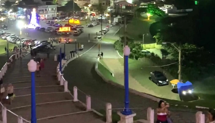 Praca De Saquarema  Centro Comentarios - Saquarema
