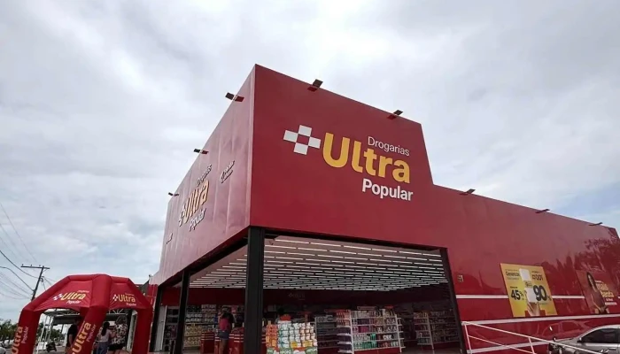 Ultra Popular - 830 - Centro
