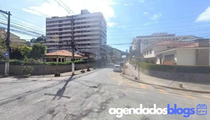 We Farma Comércio de Produtos Farmacêuticos Ltda - - Teresópolis